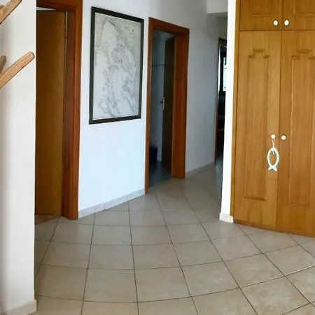 Blue Bay Apartment *