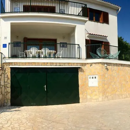 Blue Bay شقة مالينسكا